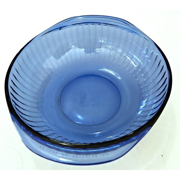 Pyrex Sculptured Cobalt Casserole Bowl 2qt Bakeware ribbed glass translucent - Picture 6 of 10